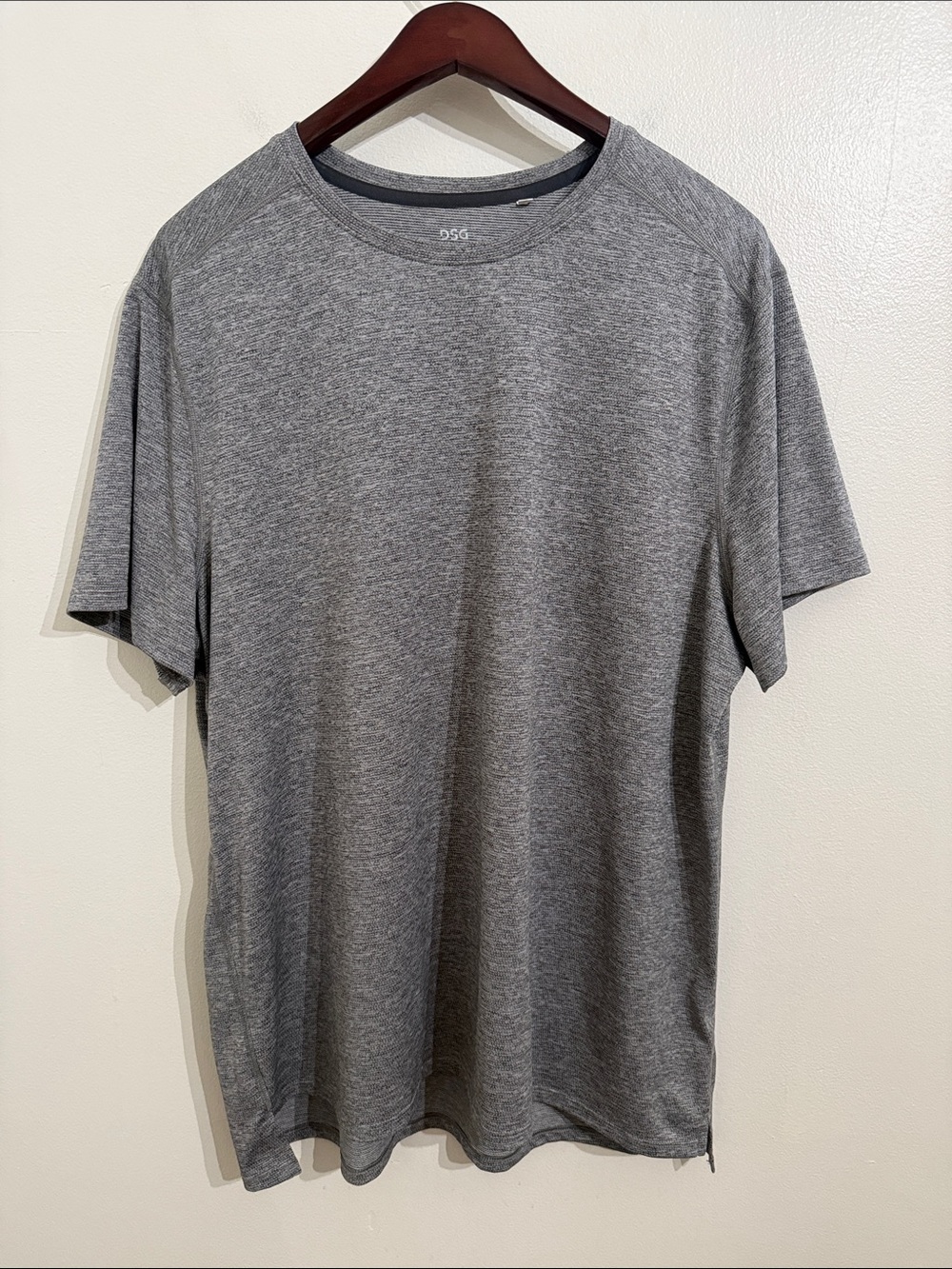 DSG Short Sleeve Crew Neck T-Shirt Mens Extra Large Heather Gray Activewear